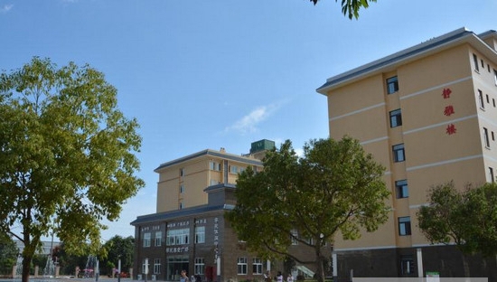 四川电子机械职业技术学院