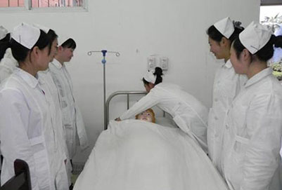 成都护士学校