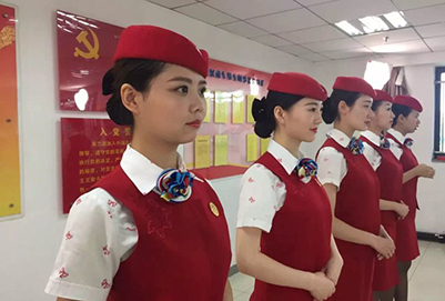 初中毕业高中毕业可不可以读成都铁路技术学校铁路动车乘务专业