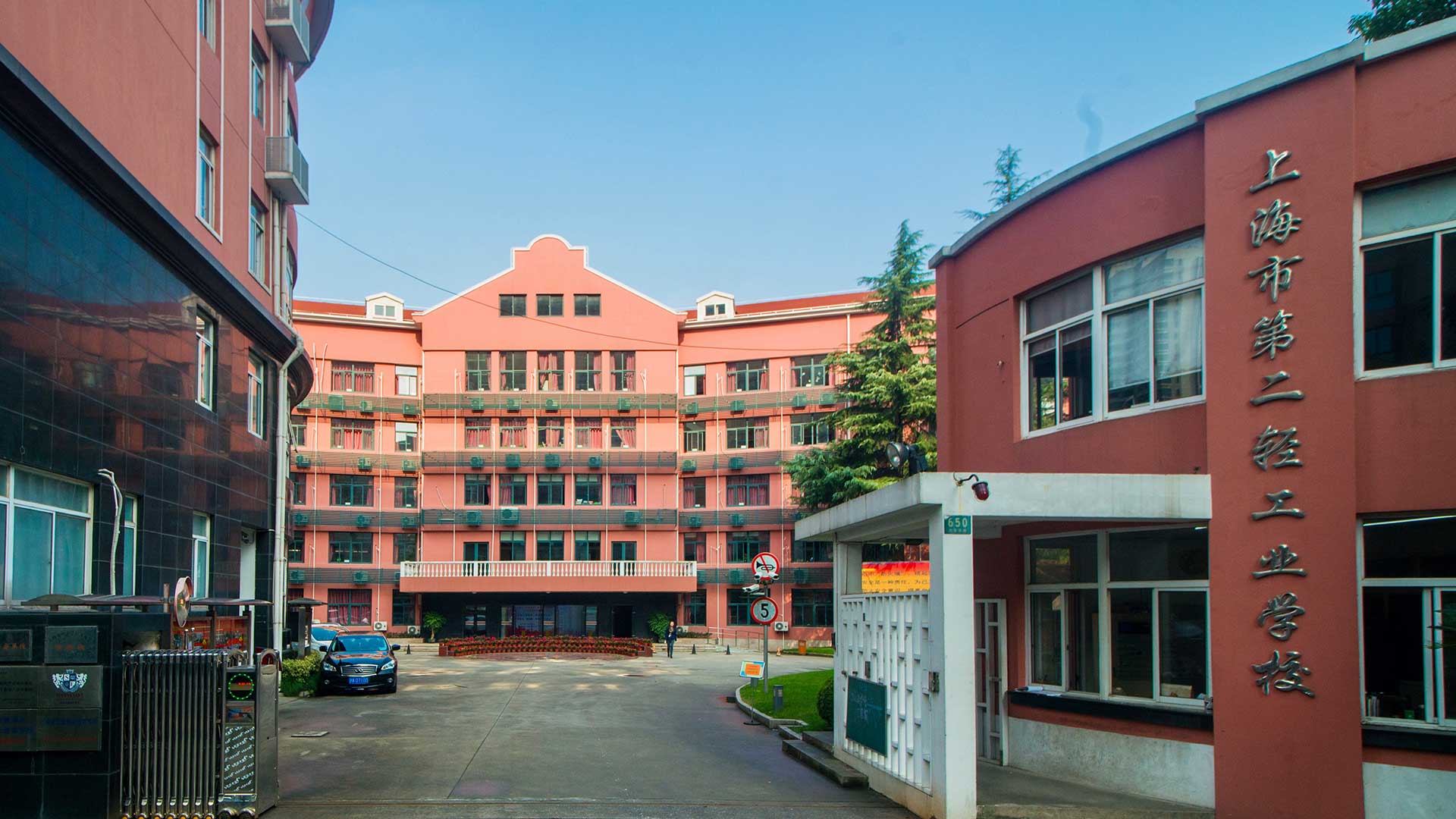 2-1612191i345112.jpg