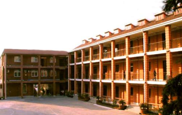 上海市信息管理学校