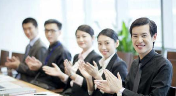 北京市外事学校公关礼仪专业简介